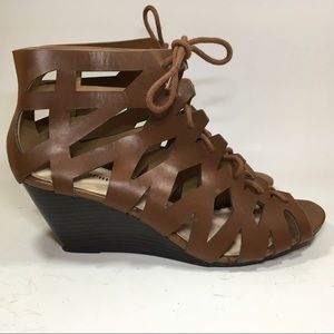 Women's brown wedge gladiator sandals sz 8